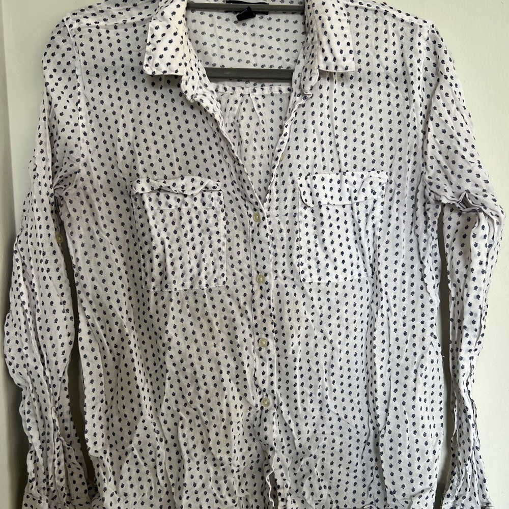 Gap long sleeved shirt